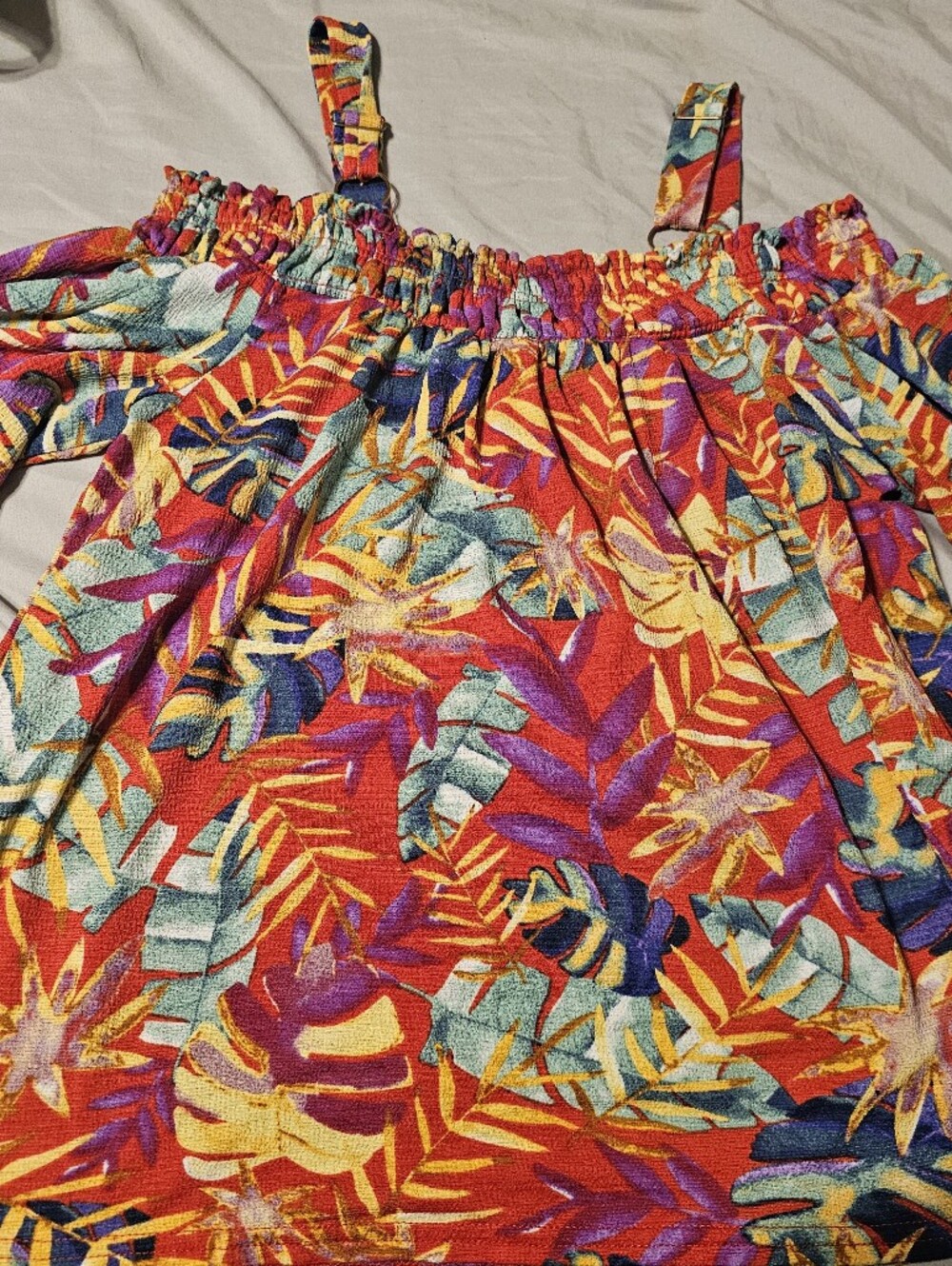 MELLODAY Tropical Off-Shoulder Floral Blouse in Red, Turquoise, Purple